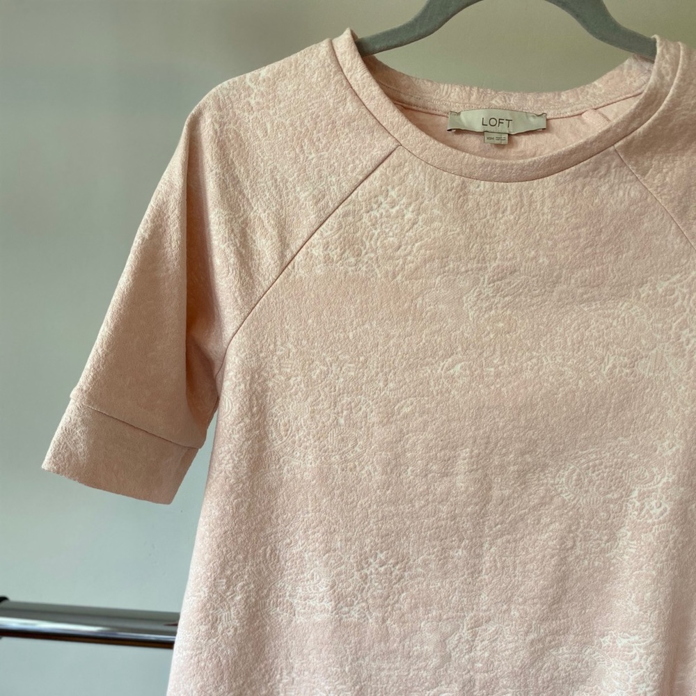 Loft maternity textured top.